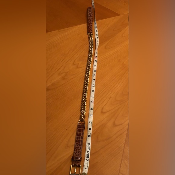 AXCESS brown leather and gold chain belt - Picture 2 of 3